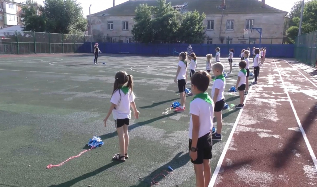 В Астрахани откроют 44 оздоровительных лагеря для школьников