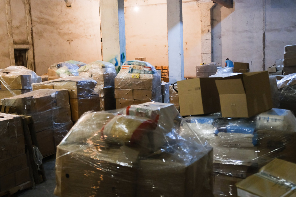 Астраханцы отправили в Донбасс 13 тонн гуманитарного груза и 32 тонны стройматериалов