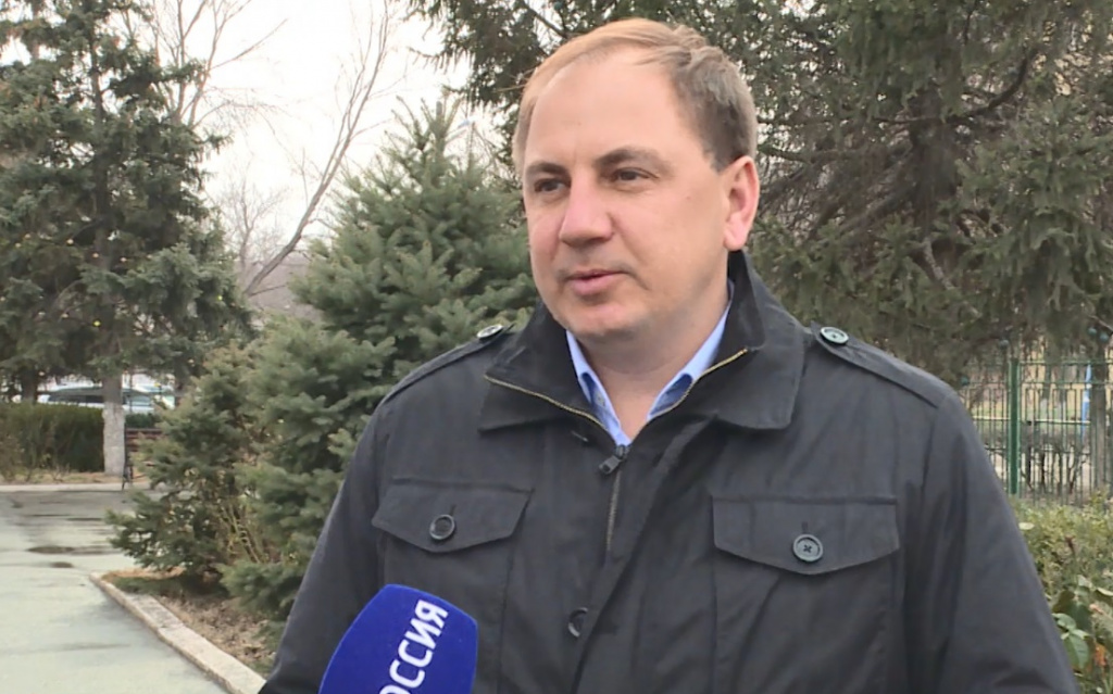 Депутат Павел Андросов призвал астраханцев помочь беженцам из Донбасса