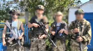 Астраханские бойцы СВО прислали воспитанникам центра “Юность” видеописьмо