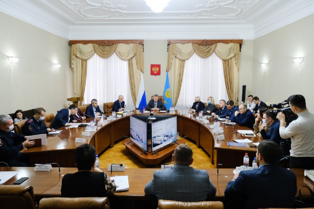 В Астрахани до 31 января разработают дорожную карту транспортной реформы