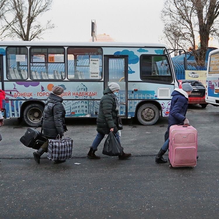 Губернатор заявил о готовности Астраханской области принять беженцев из Донецка и Луганска