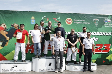 Борец из Татарстана победил на турнире на Сабантуе под Астраханью