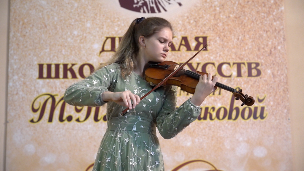 Астраханская скрипачка завоевала гран-при международного конкурса