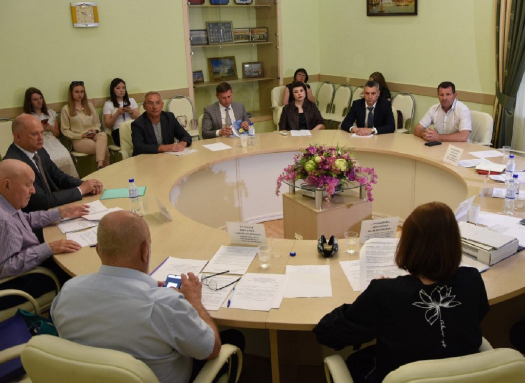 Конкурсная комиссия отобрала двух претендентов на пост главы Астрахани