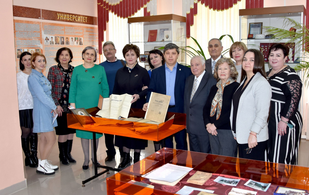 В Астрахани медицинский университет отмечает 100-летний юбилей