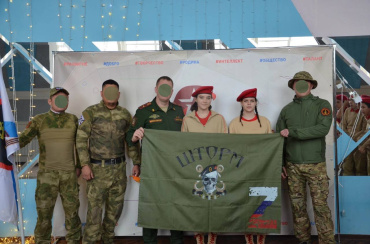 Астраханские бойцы СВО из отряда «Шторм» посетили слёт юнармейцев