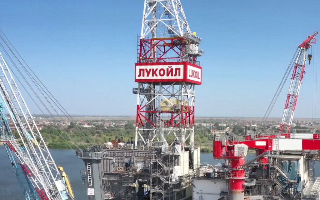 Компания “ЛУКОЙЛ” готовится отметить юбилей и День нефтяной и газовой промышленности