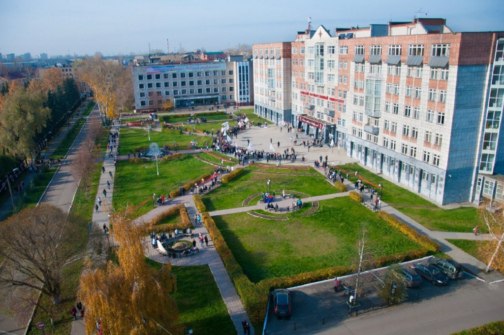 В Перми в результате стрельбы в университете погибли 6 человек