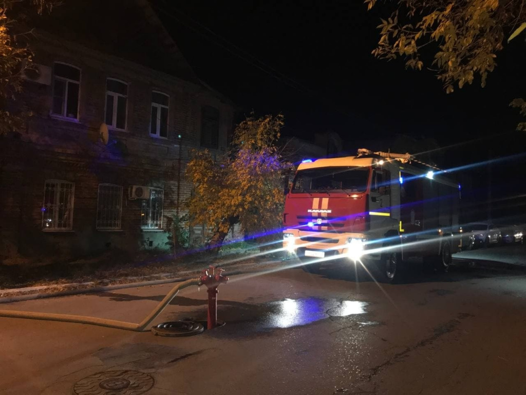 В Астрахани при пожаре квартире на Чехова погиб мужчина