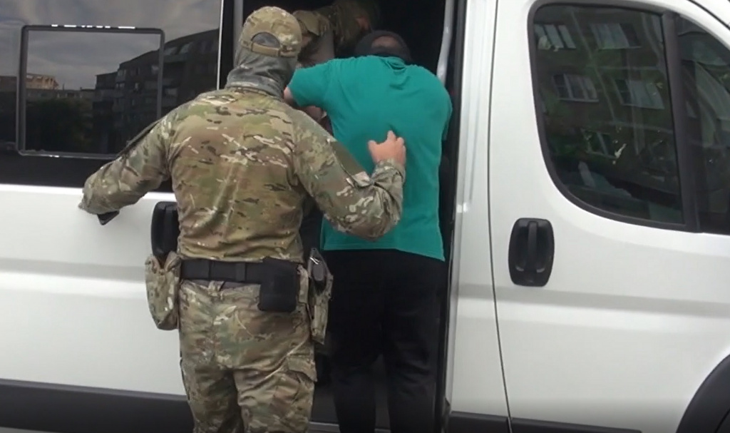 В Астраханской области сотрудники ФСБ задержали пособников террористов