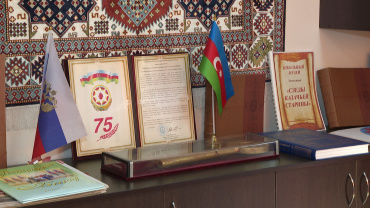 Делегация Азербайджана посетила астраханскую школу и детский сад им. Гейдара Алиева