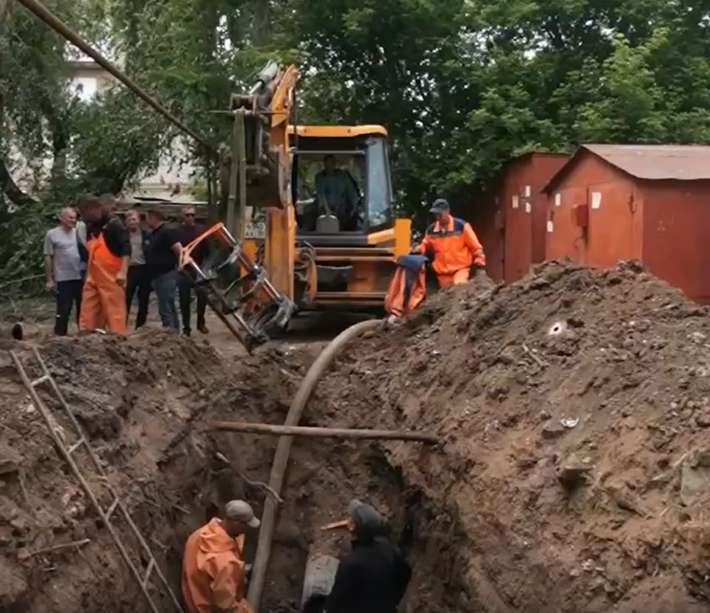 Игорь Бабушкин рассказал об обновлении сети водоснабжения в Трусовском  районе в Астрахани