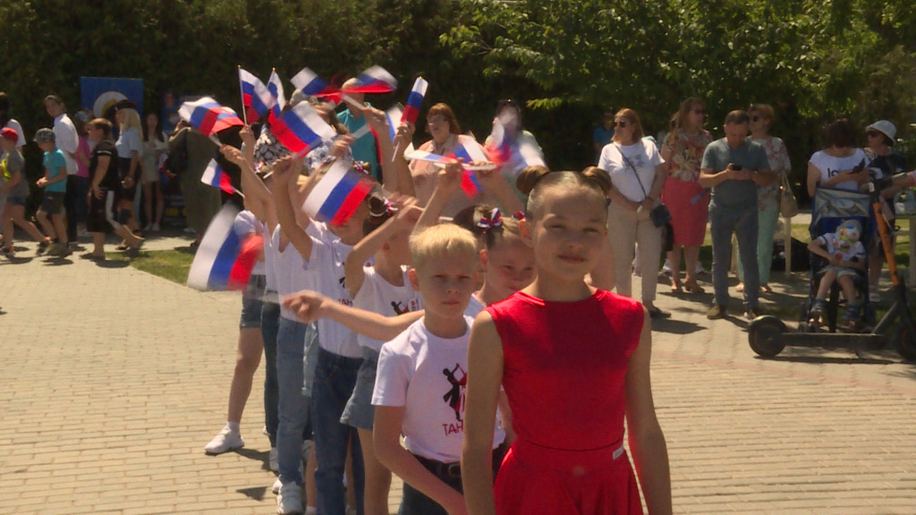 Астраханцы проверили своё здоровье в рамках акции “Солнце в ладонях”