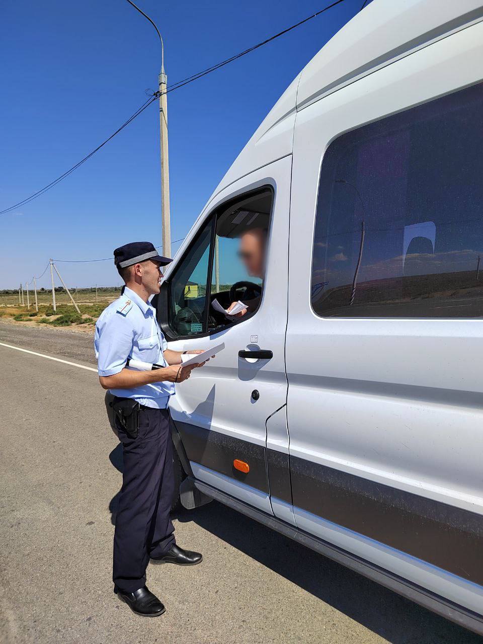 В ходе проверок автобусов астраханские полицейские выявили 437 нарушений ПДД