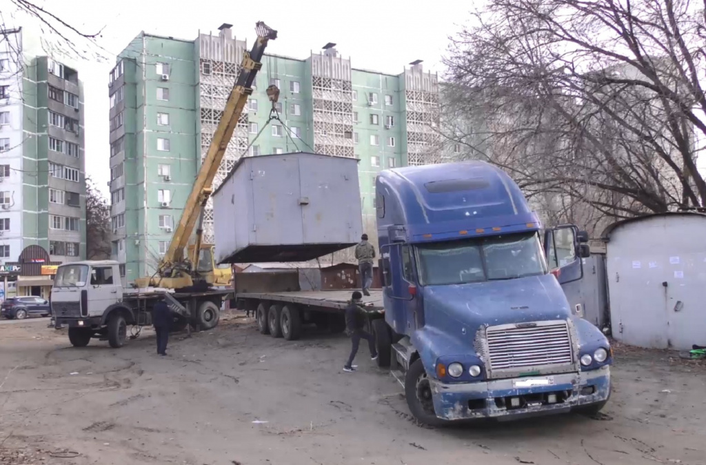 В Астрахани на улице Жилой до конца года демонтируют более 170 гаражей