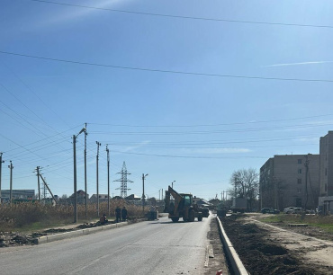 В Астрахани приводят в порядок Фунтовское шоссе