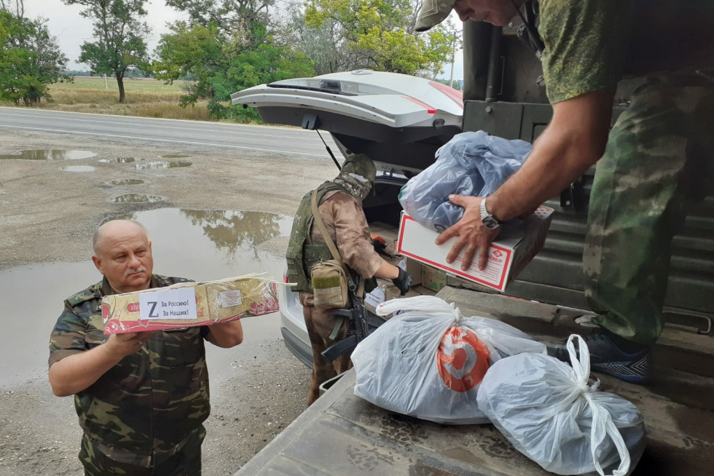 Астраханский Комитет солдатских матерей передал гуманитарный груз участникам спецоперации