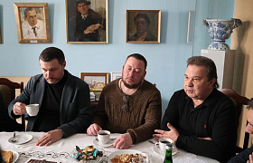 Игорь Бабушкин поддержал идею астраханских работников культуры выступить в Донбассе