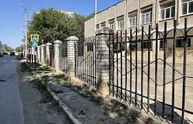 Народный фронт проверил на безопасность дороги к 18 школам Астрахани 