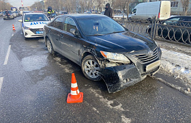 В Астрахани трое взрослых и ребёнок пострадали в массовом ДТП с автобусом