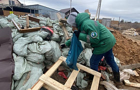 Росприроднадзор потребовал убрать две незаконные свалки строительных отходов в Астрахани