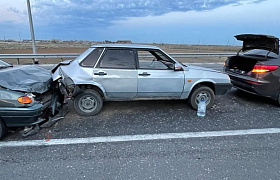 В Астраханской области произошло ДТП с участием трёх автомобилей