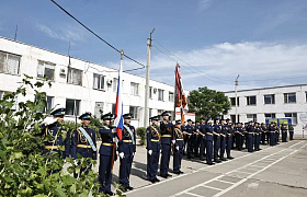 В Астрахани 46 молодых солдат приняли военную присягу