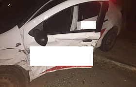 В Астрахани произошло ДТП с участием автомобиля такси