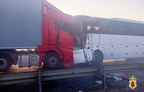 В ДТП с автобусом «Астрахань – Москва» 1 человек погиб, 13 − пострадали