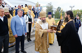 В Астрахани заложили первый камень в основание храма Александра Невского 