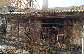В Астраханской области при пожаре в землянке погибли двое мужчин