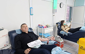 Астраханские депутаты сдают кровь для пострадавших в теракте в Красногорске